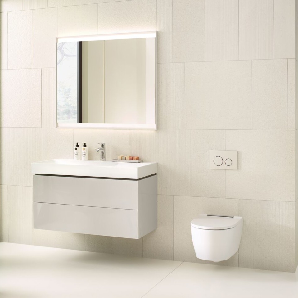 Casa de banho com mais espaço, limpeza e flexibilidade, graças aos produtos Geberit One